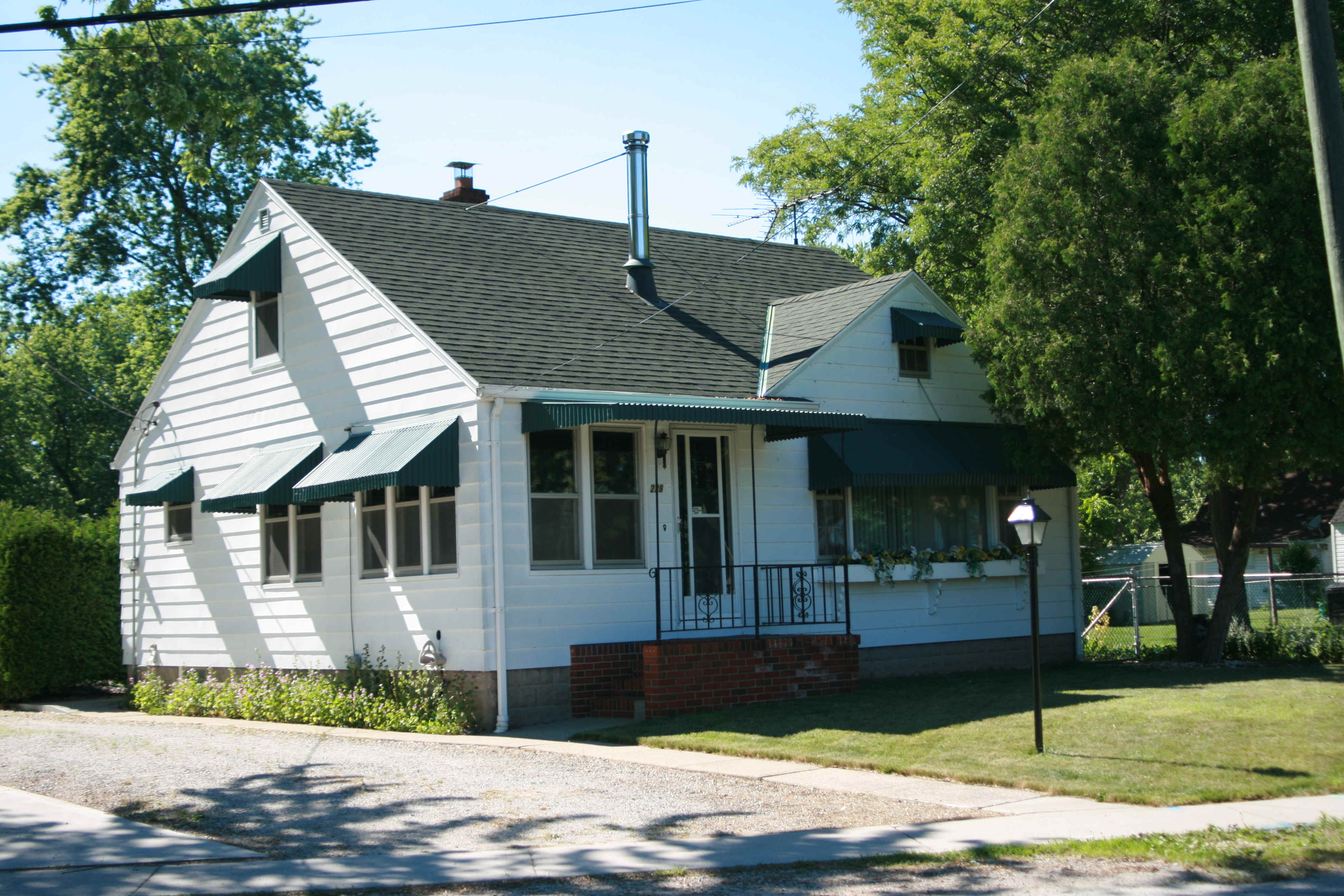 (A) Buying, Selling Homes Belle River, Lakeshore, Windsor, Essex County, Ontario Chris Girard