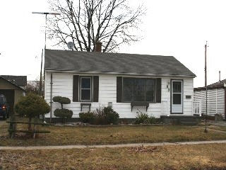 90 Erie.jpg (21205 bytes)